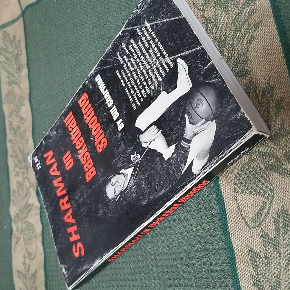 📚SHARMAN ON BASKETBALL SHOOTING, BOOK